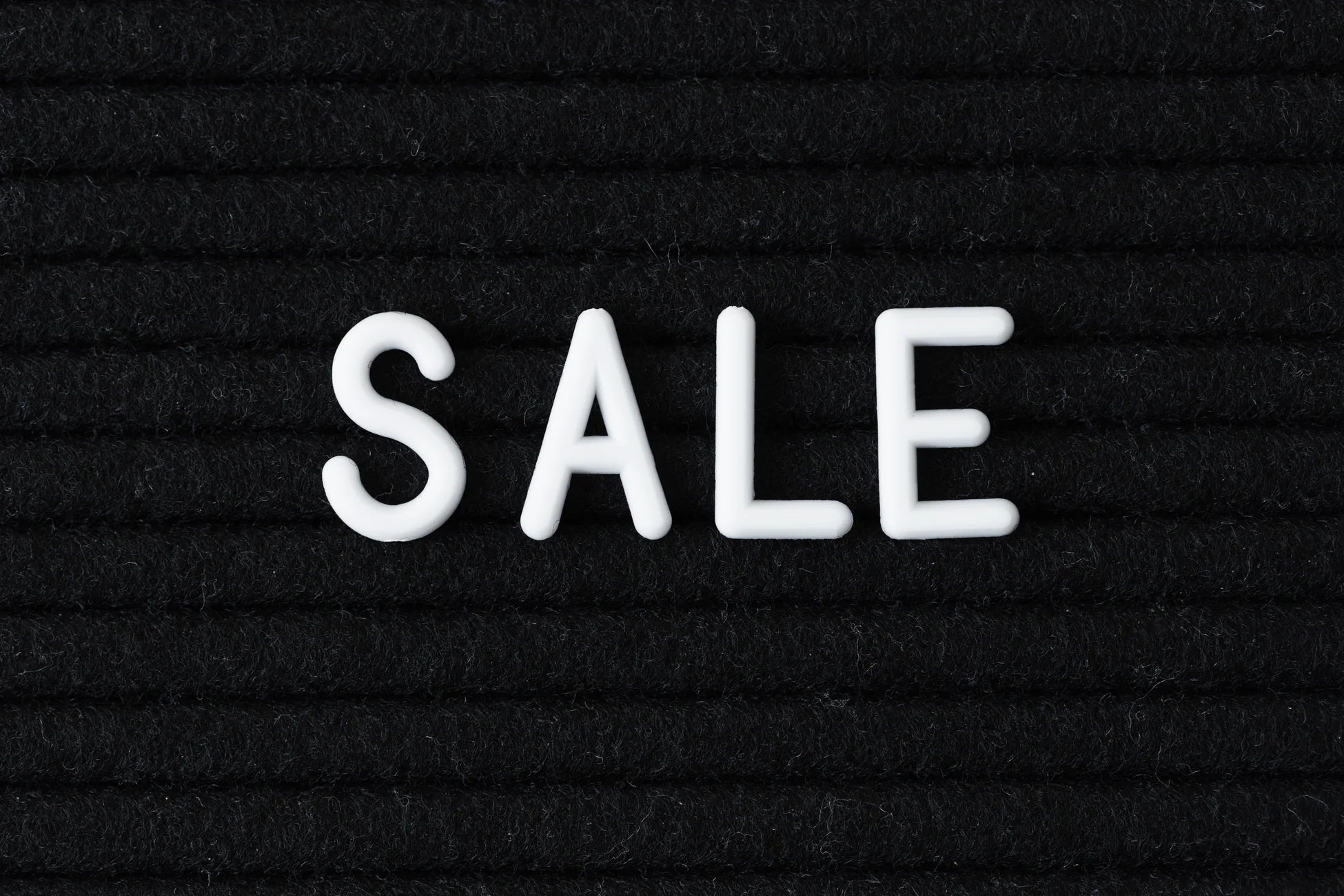 sale-lettering-close-up.webp